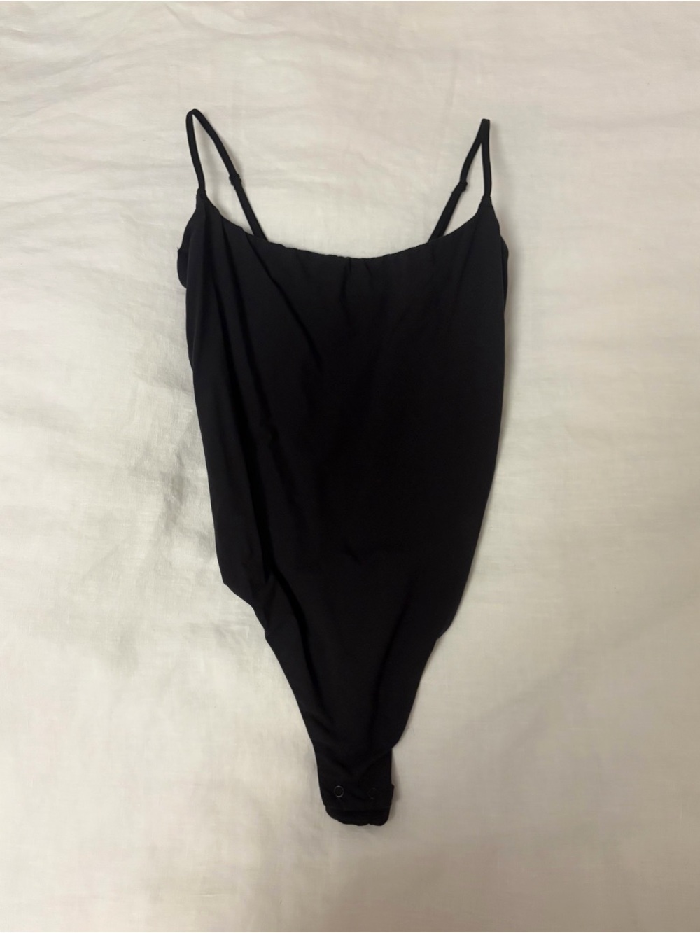 SKIMS - Cami Bodysuit - Spaghetti Straps - Thong - Onyx - Size Small !! 🖤